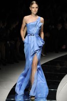 /album/galeria%20de%20fotos%3a%20moda%20ver%c3%a3o/azul-do-verao-2010-jpg/